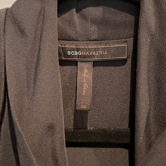 BCBGMAXAZRIA BLACK CAMISOLE NWOT - Picture 3 of 9